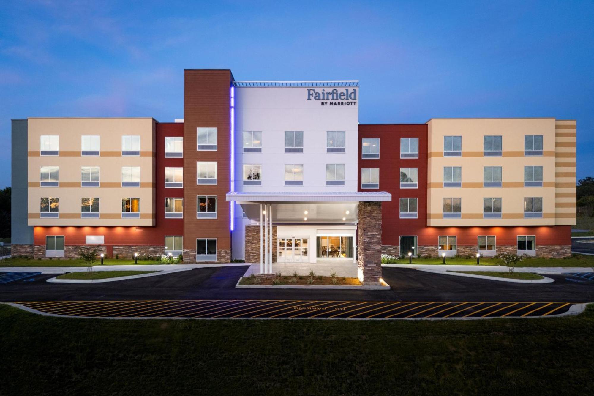 Fairfield By Marriott Inn & Suites Cullman Exterior photo